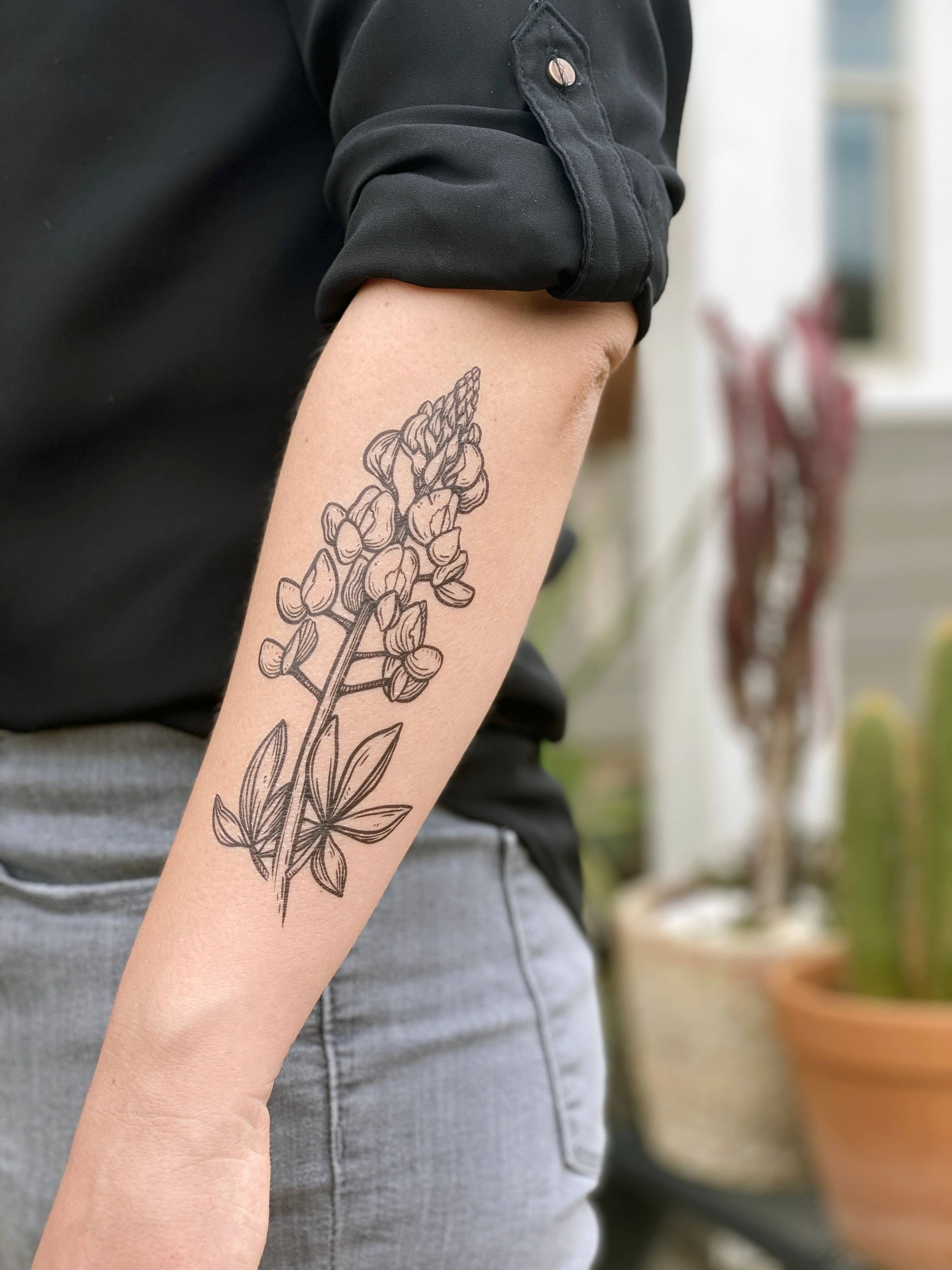 MFA in art  tattoos on Instagram bluebonnet for a texan Email  em drawing brooklyntattoo tat  Tattoos Bluebonnet tattoo  Trendy tattoos